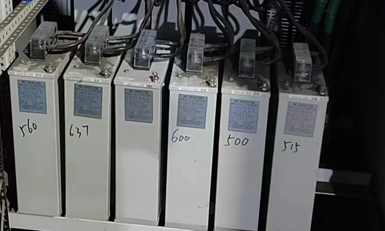 電力電容器廠家：針對(duì)鋼鐵企業(yè)電網(wǎng)諧波的治理