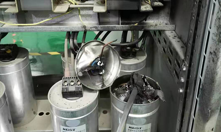 長期過電流運(yùn)行對補(bǔ)償電容器的影響