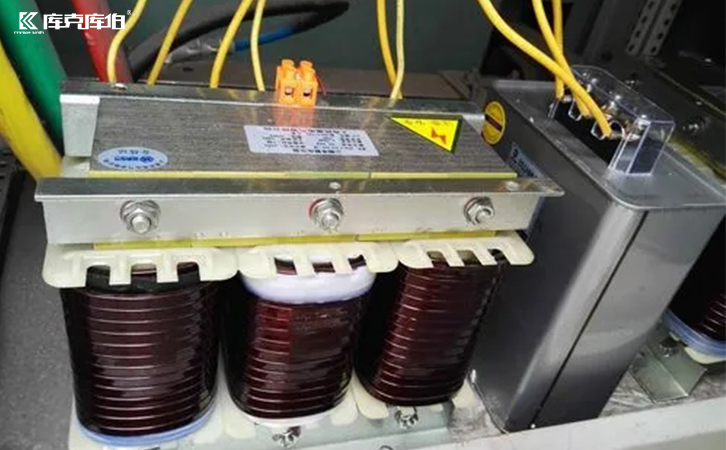 電力電容器