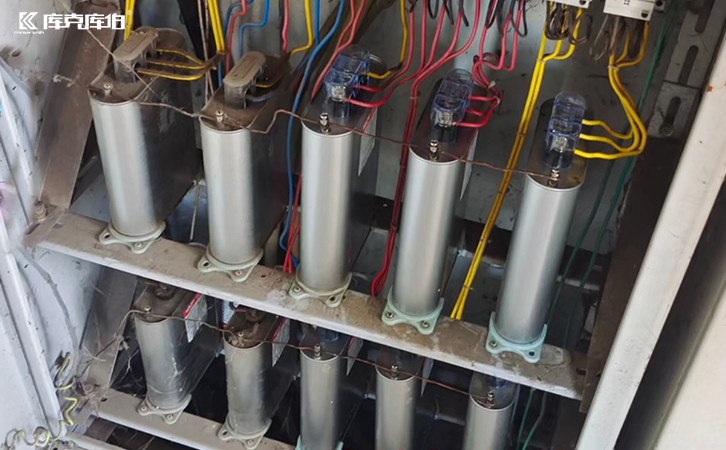 電力電容器