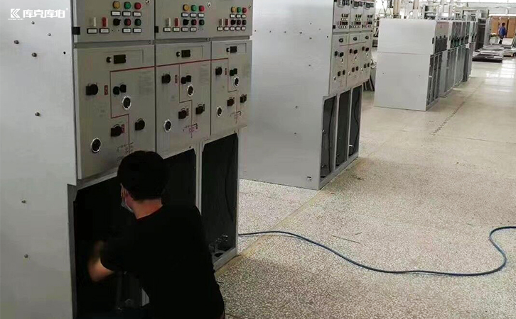 電力電容器