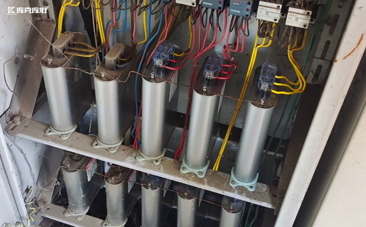 電力電容器