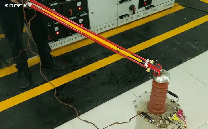 電力電容器