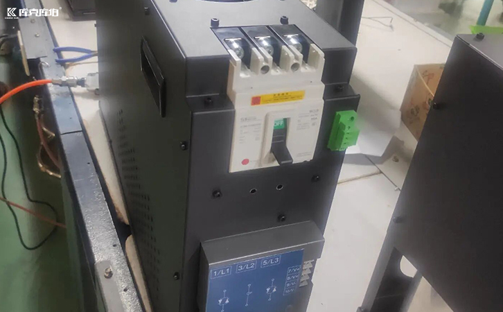 智能電容器
