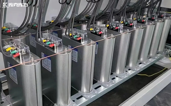 自愈式并聯(lián)電容器