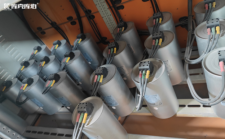 電力電容器