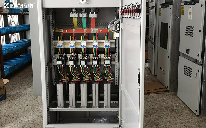 自愈式低電壓并聯(lián)電容器