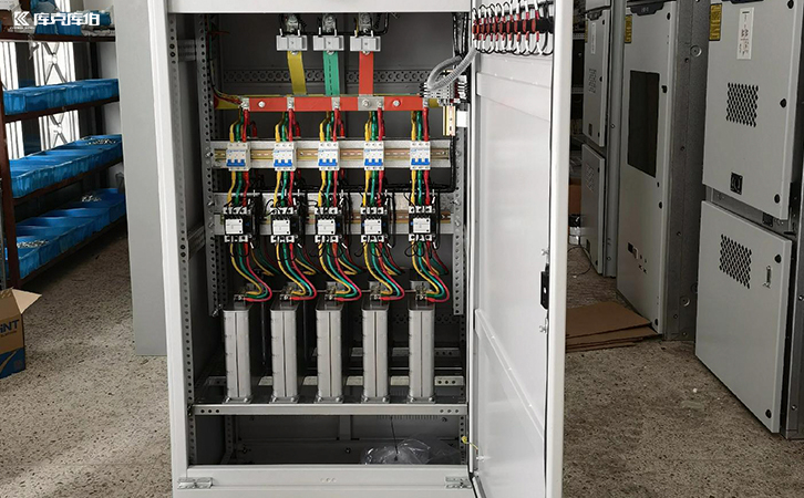 電力電容器