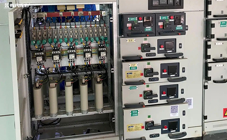 自愈式并聯(lián)電容器